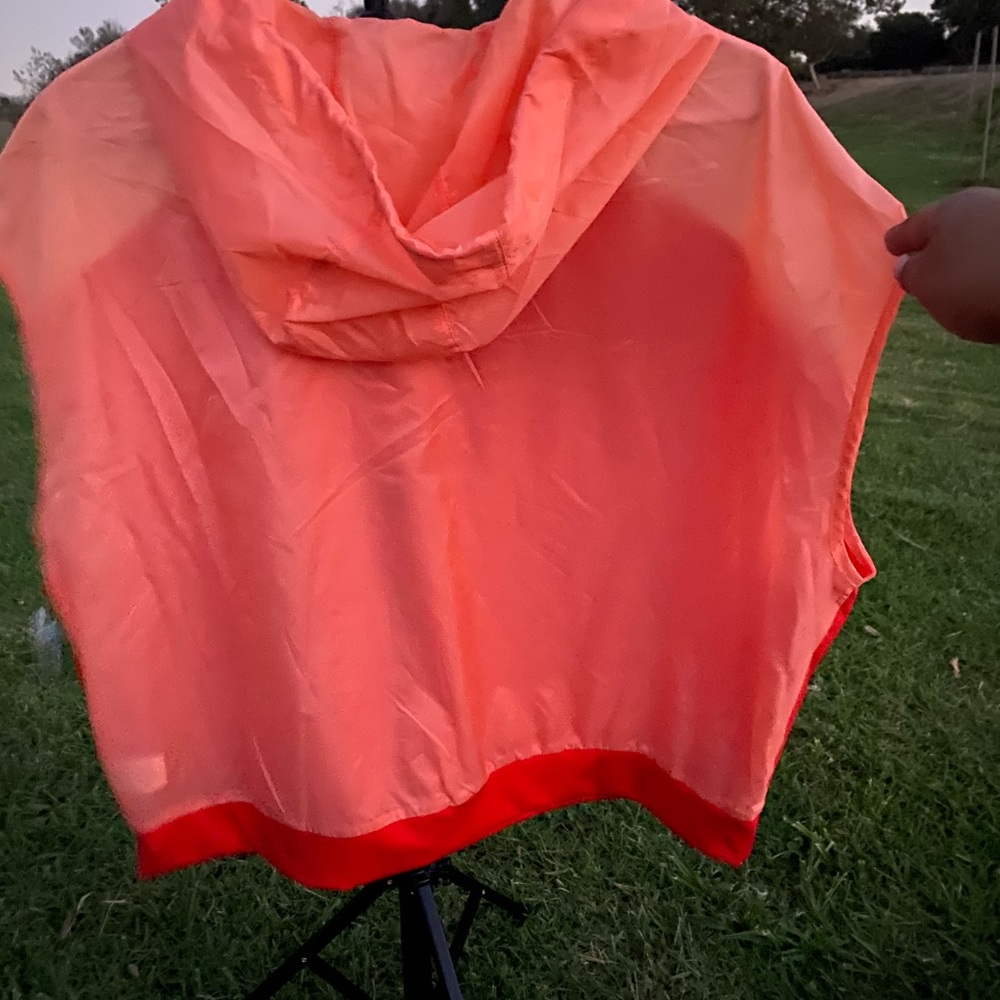 Brand new color block work out gear.